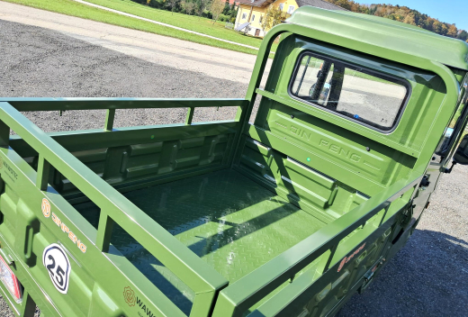 Jinpeng E-Cargo-CAB mit Kabine und Pritsche