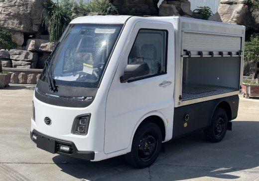Elektro Transporter Geco TEV mit 15 KW und Großen Lifpo4 Akku