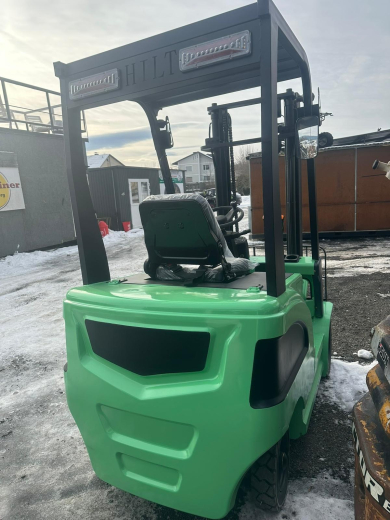 Hilt Elektrogabelstapler