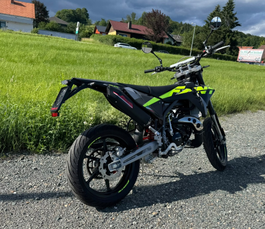 Neu Fantic XM 50 Performance Modell 26