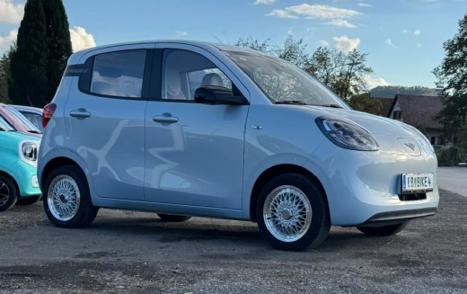 Torrani 4You XL EV05 Elektro Auto / 4 Sitzplätze / Schnelllader / 220km Reichweite / Klima /Leder / 360Grad Rundum Kamera /usw.